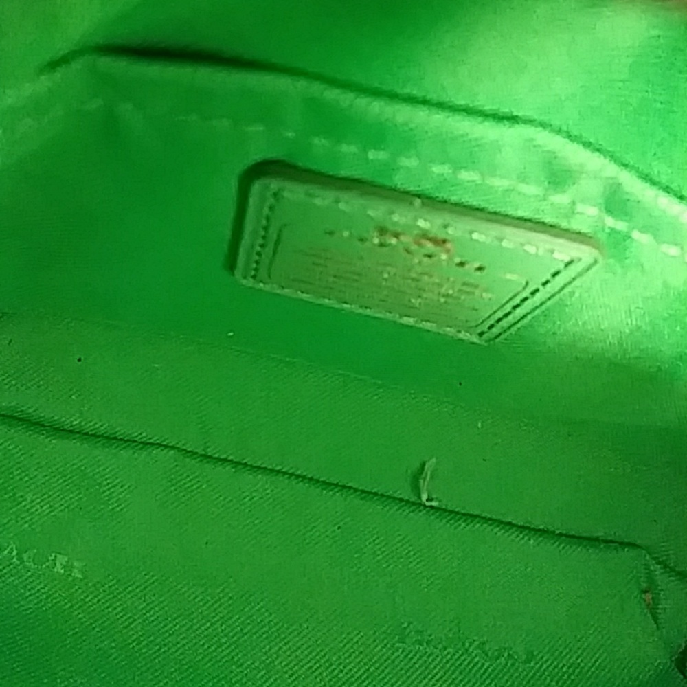 Purse - Picture 3 of 4